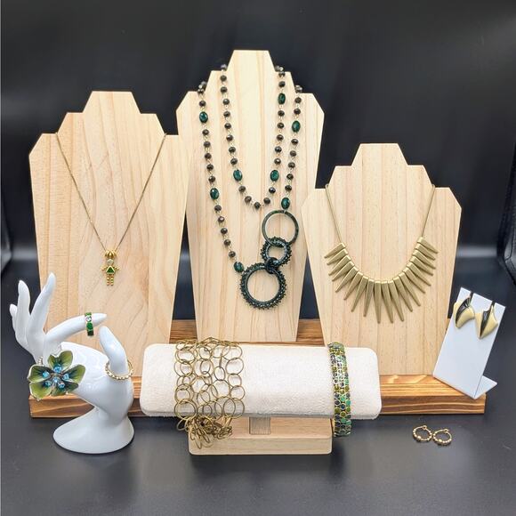 10 pc Jewelry Lot – Plunder Necklace, 14K Vermeil Peridot Pendant and more - Picture 1 of 10